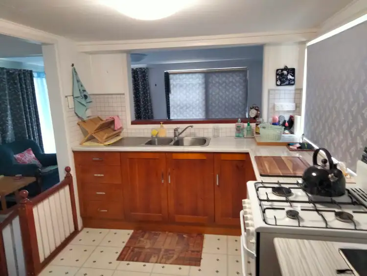 Fifth view of Homely unit listing, 10/15 Old Gin Gin Road, Oakwood QLD 4670