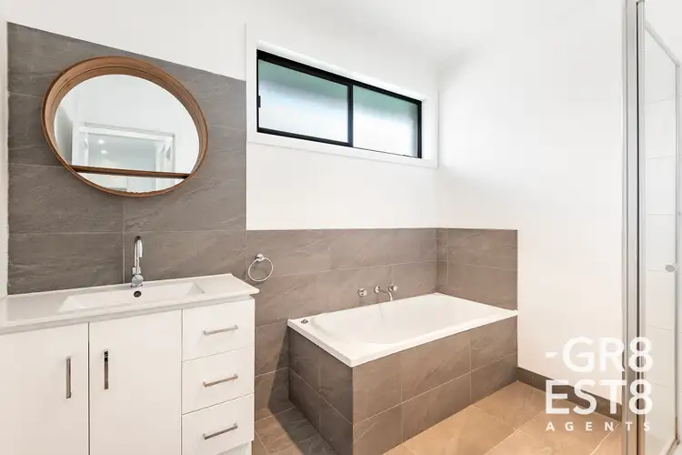 Fifth view of Homely unit listing, 2/30 Simpson Drive, Dandenong North VIC 3175