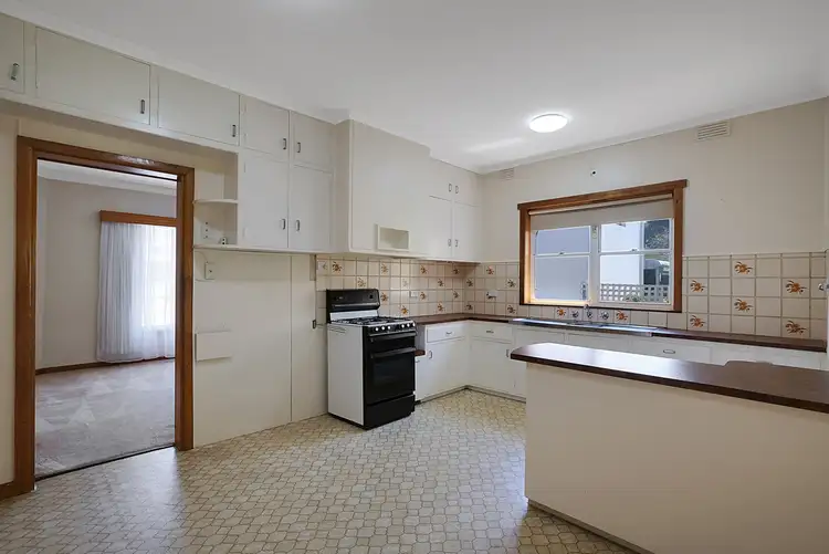 Fifth view of Homely house listing, 42 Koroit Street, Warrnambool VIC 3280