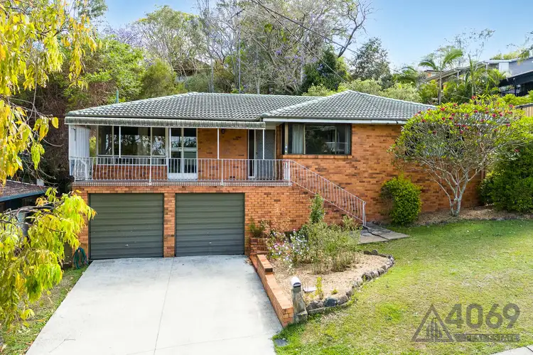 5 Lanark Street, Kenmore QLD 4069