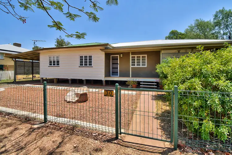 30 BROLGA STREET, Longreach QLD 4730
