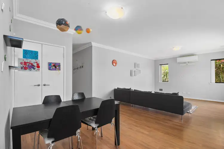 Fifth view of Homely villa listing, 5/62 George Way, Cannington WA 6107