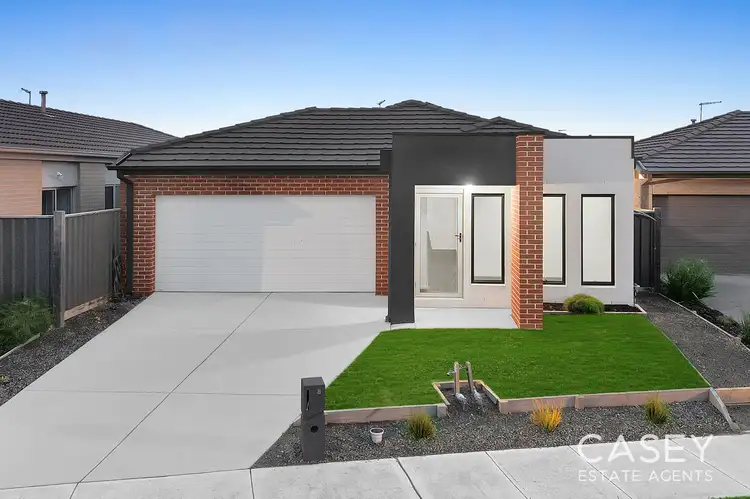 Main view of Homely house listing, 8 Berrybank Terrace, Botanic Ridge VIC 3977