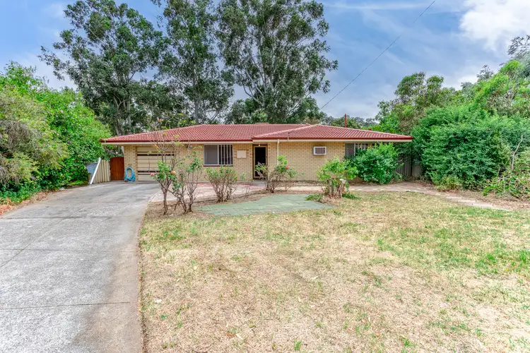 8 Sheriff Place, Armadale WA 6112