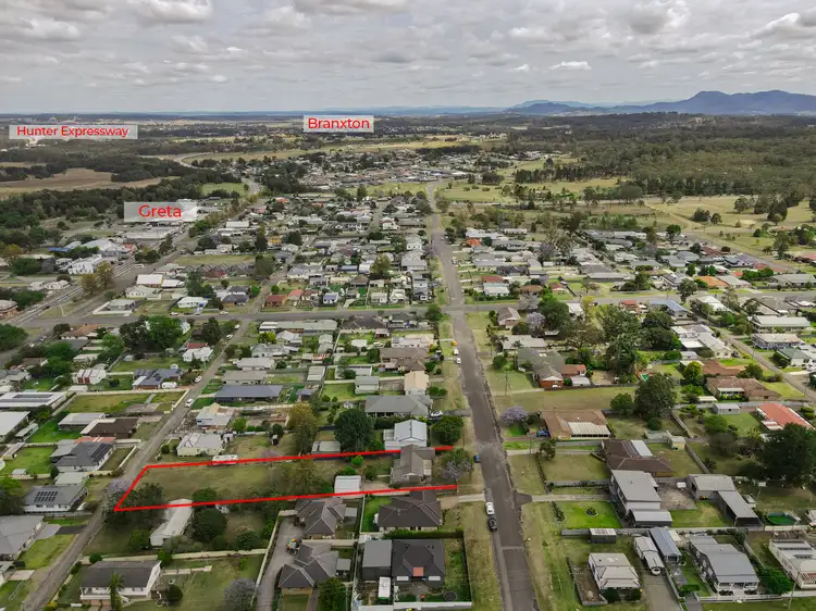 16 Branxton Street, Greta NSW 2334
