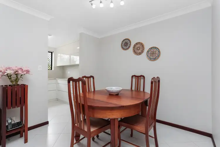 Fifth view of Homely unit listing, 2/62 Wellington Street, Coorparoo QLD 4151