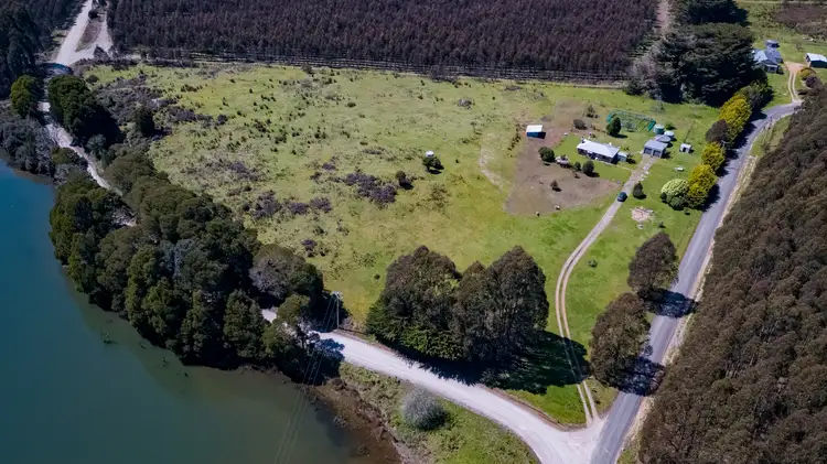 11 O'Neills Road, Trowutta TAS 7330