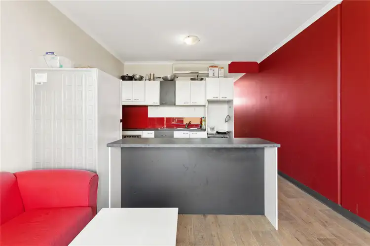 24/13 Yates Street, Mawson Lakes SA 5095