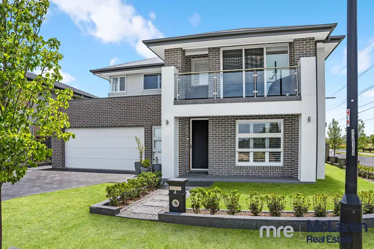 4 Helsham Street, Catherine Field NSW 2557