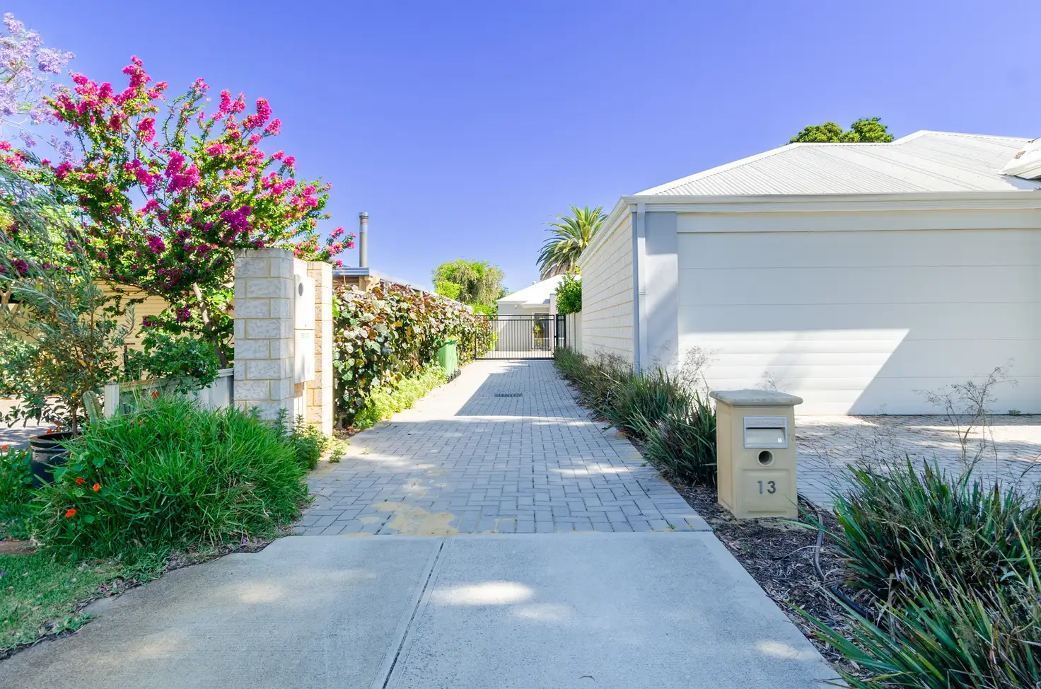 Main view of Homely house listing, 2/13 Thomas Way, Kardinya WA 6163