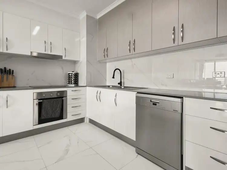 Sixth view of Homely apartment listing, Level 17/3422 SURFERS PARADISE Boulevard, Surfers Paradise QLD 4217