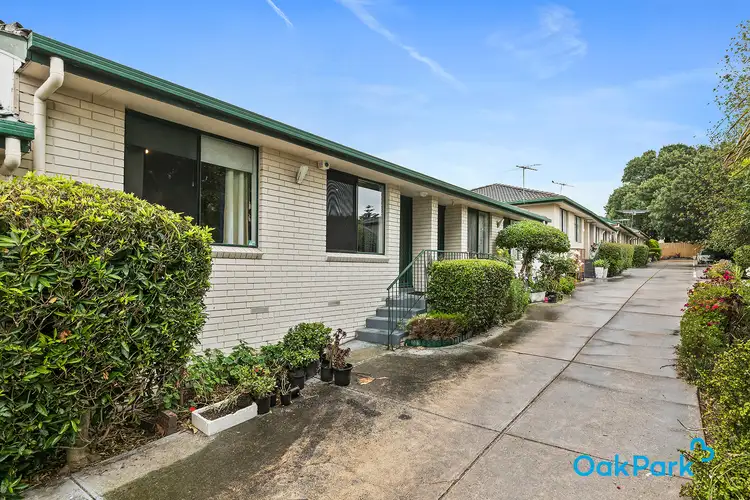 3/20 Grevillia Road, Oak Park VIC 3046