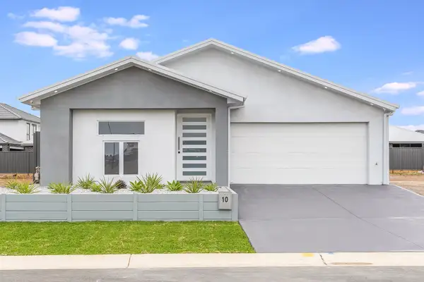 10 Wilenski Way, Catherine Field NSW 2557
