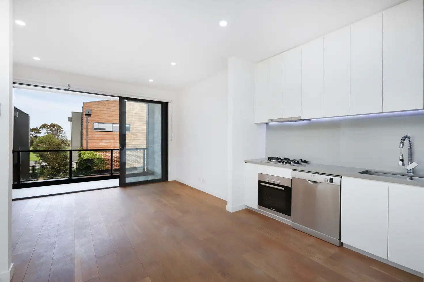 Main view of Homely townhouse listing, 5/80 Mitchell Parade, Pascoe Vale South VIC 3044