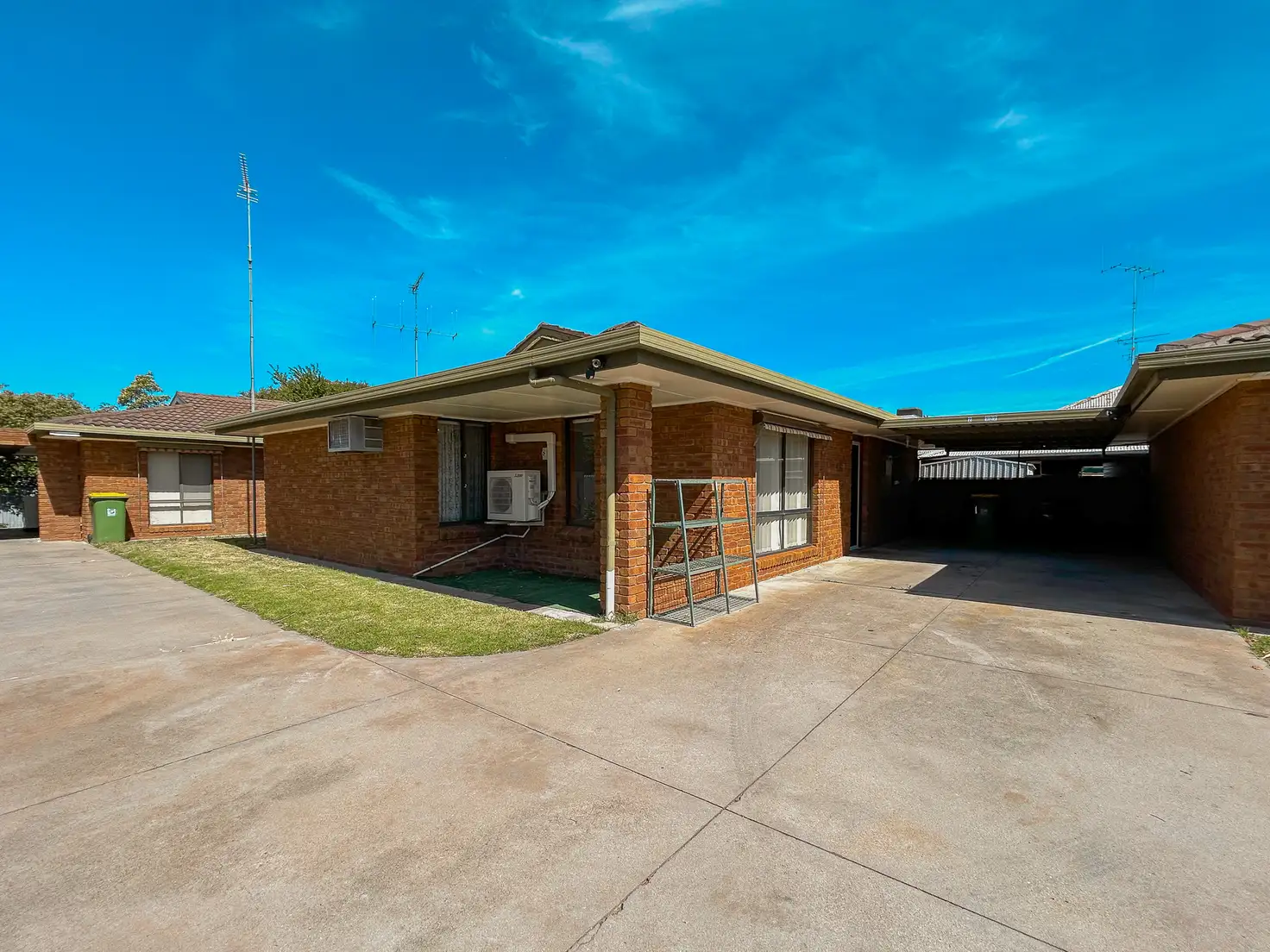 Main view of Homely unit listing, 2/127 Boundary Street, Kerang VIC 3579