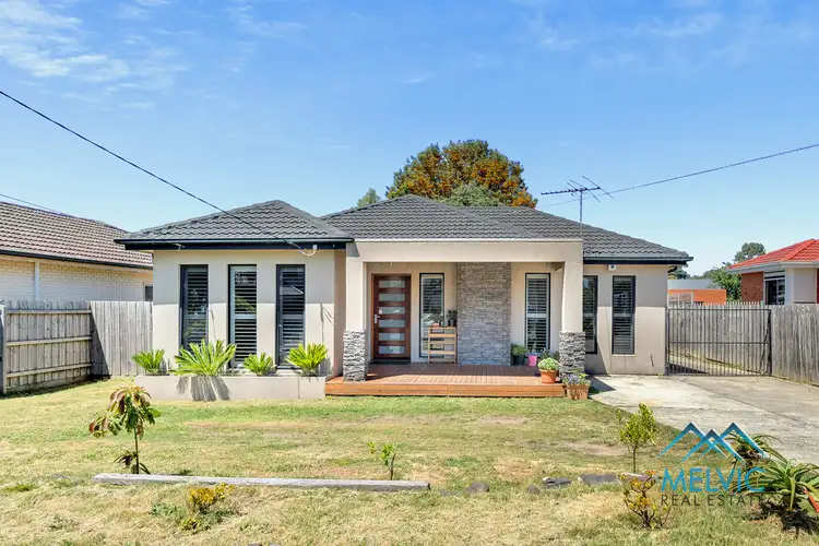 21 Suzanne Street, Dandenong VIC 3175