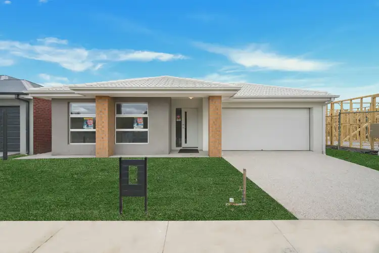 92 Reflections Crescent, Lara VIC 3212