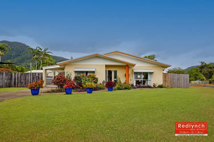 11 Mistletoe Close