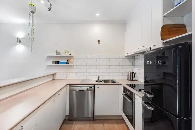 Fifth view of Homely apartment listing, 30/20 The Esplanade, St Kilda VIC 3182