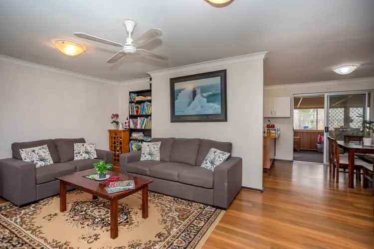 Fourth view of Homely house listing, 10 Felicia Place, Camillo WA 6111
