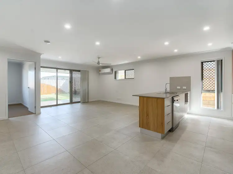 40 ROHL ROAD, Walloon QLD 4306