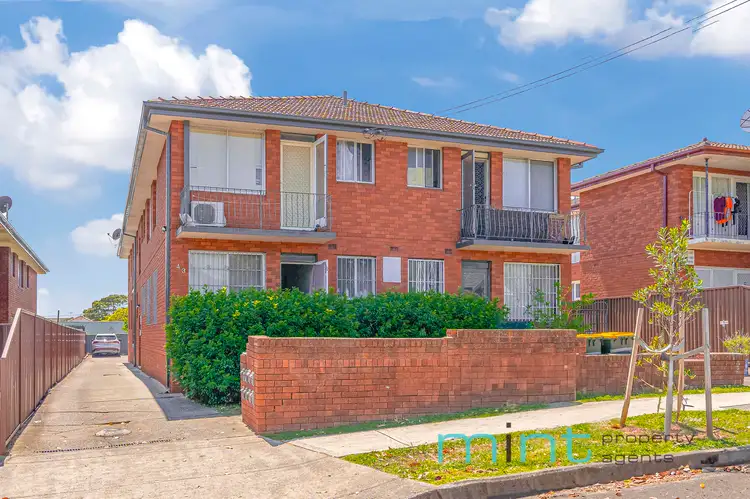 4/43 Yerrick Road, Lakemba NSW 2195