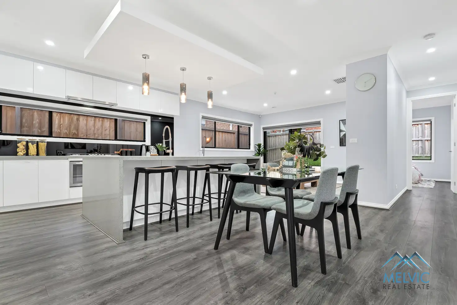 Main view of Homely house listing, 17 Dewhurst Circuit, Cranbourne East VIC 3977