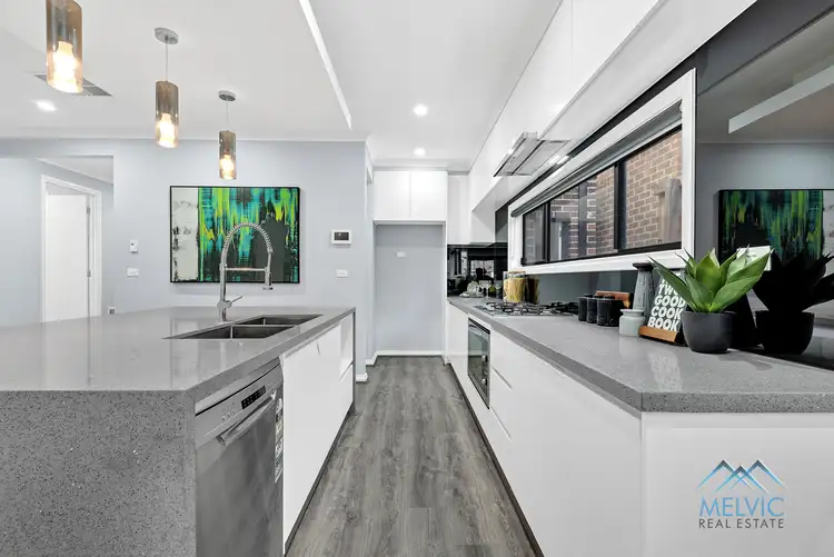 Fifth view of Homely house listing, 17 Dewhurst Circuit, Cranbourne East VIC 3977