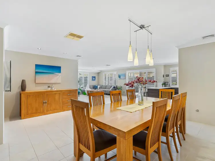Sixth view of Homely house listing, 20 Ollave Circuit, Aveley WA 6069