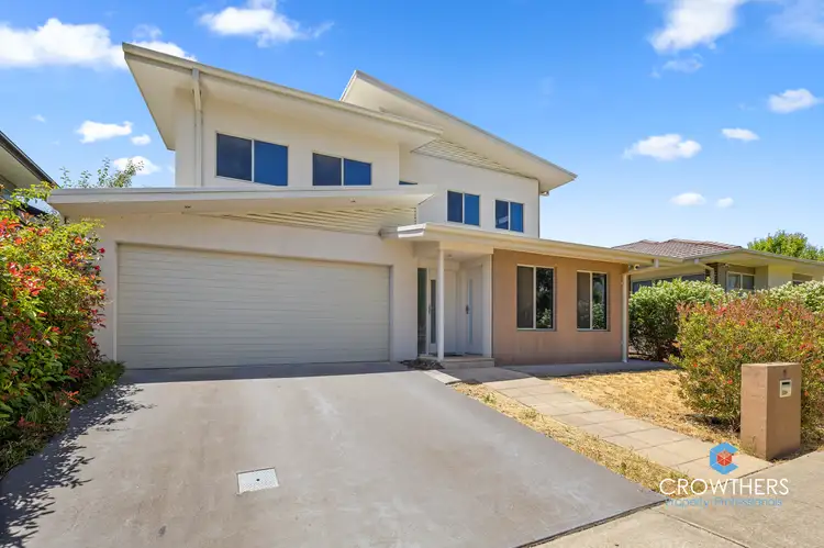 11 Hillcrest Street, Crace ACT 2911