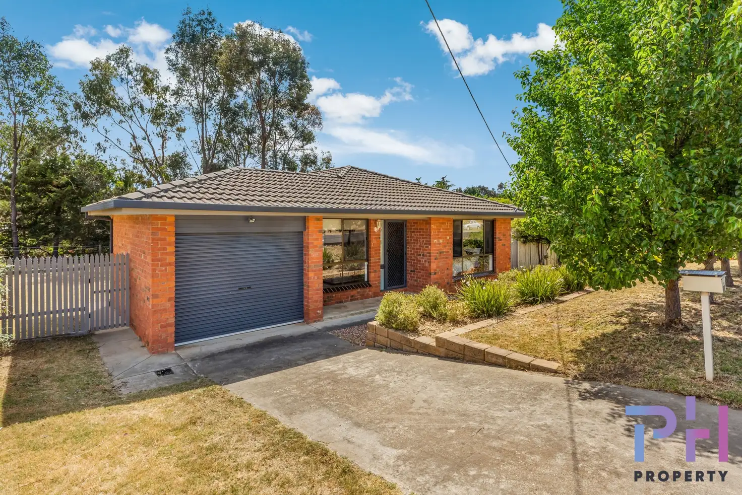 Main view of Homely house listing, 1/19 Butcher Street, Strathdale VIC 3550