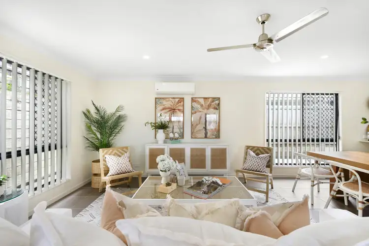 4 Ross Crescent, Pimpama QLD 4209