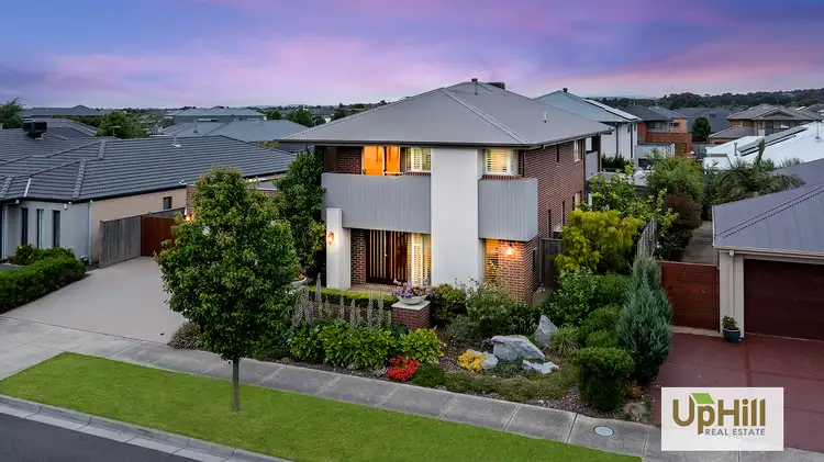 5 Marblelight Way, Clyde North VIC 3978