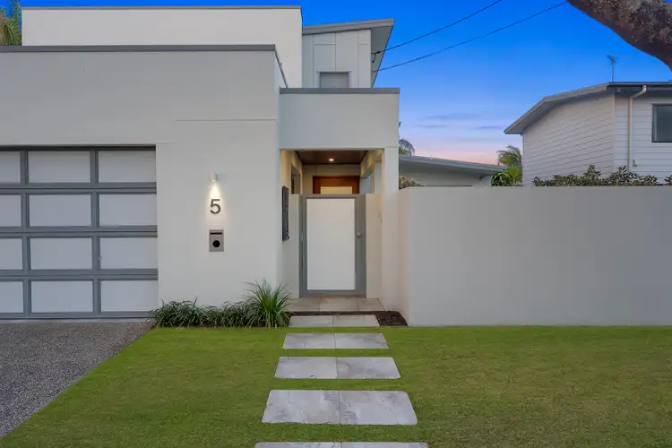 Fifth view of Homely house listing, 5 Robin Avenue, Paradise Point QLD 4216