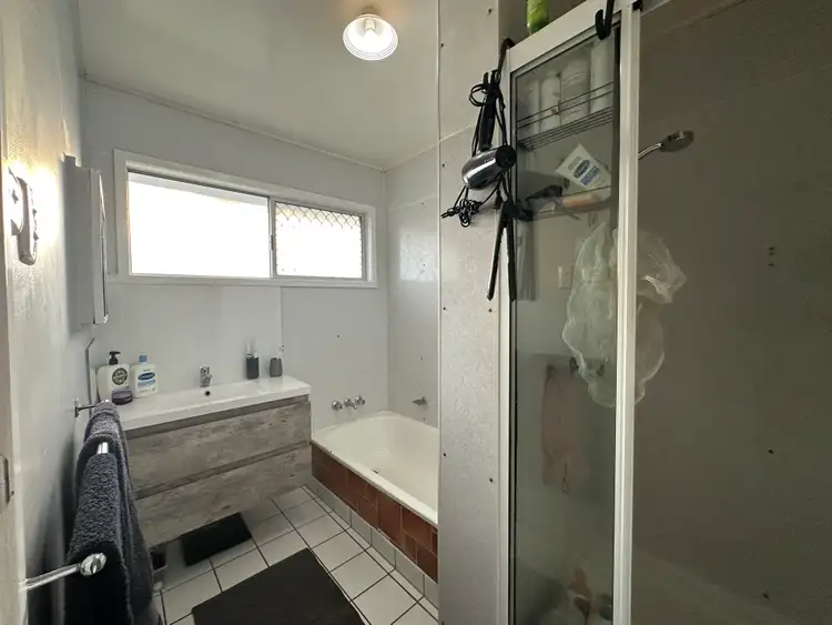 Seventh view of Homely house listing, 28 Renier Cr, Moranbah QLD 4744