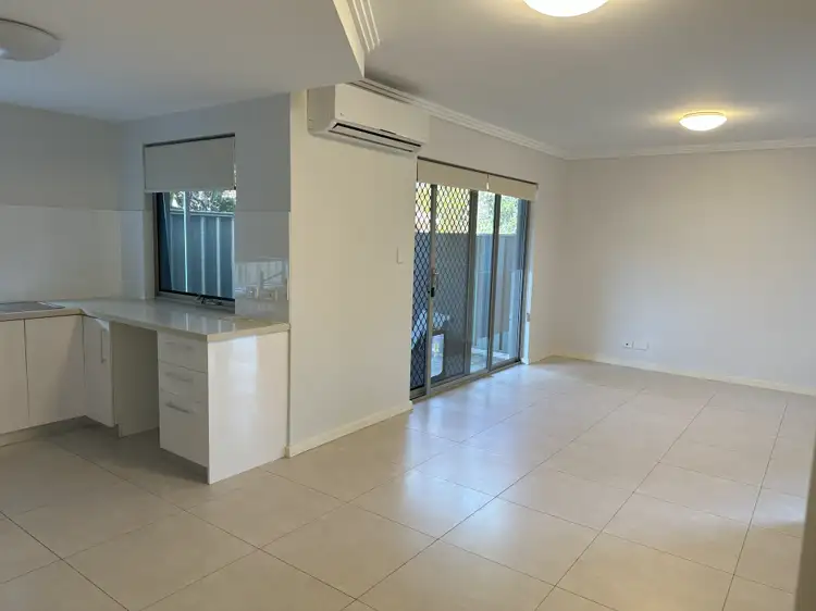 Third view of Homely apartment listing, 6/122 Rockingham Road, Hamilton Hill WA 6163