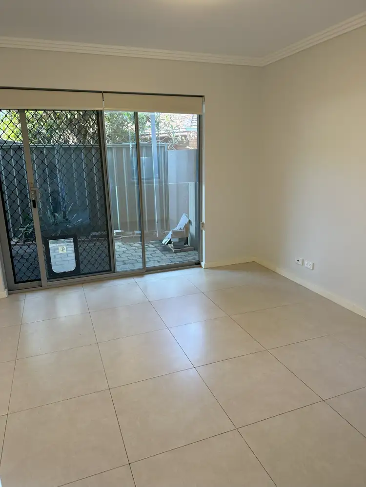 Fifth view of Homely apartment listing, 6/122 Rockingham Road, Hamilton Hill WA 6163