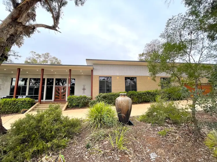 3 Harrison Place, Dubbo NSW 2830