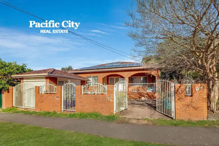 Main view of Homely flat listing, 2/6A Evaline Street, Campsie NSW 2194