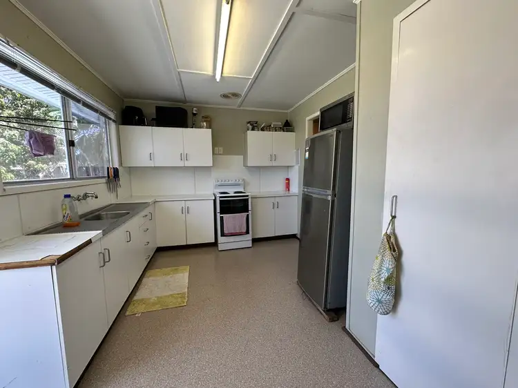 Fifth view of Homely house listing, 22 Spring Crescent, Dysart QLD 4745