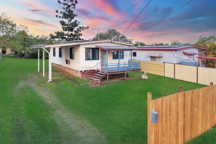 Second view of Homely house listing, 7 Orchid Street, Woodridge QLD 4114