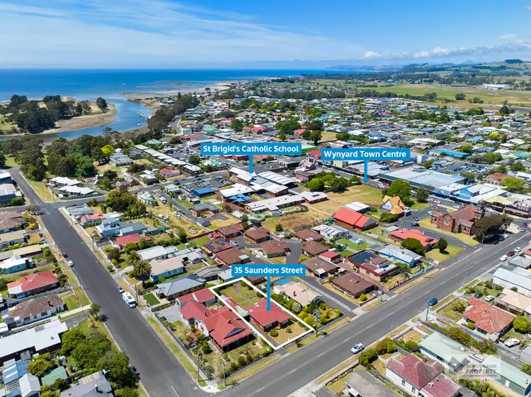 35 Saunders Street, Wynyard TAS 7325