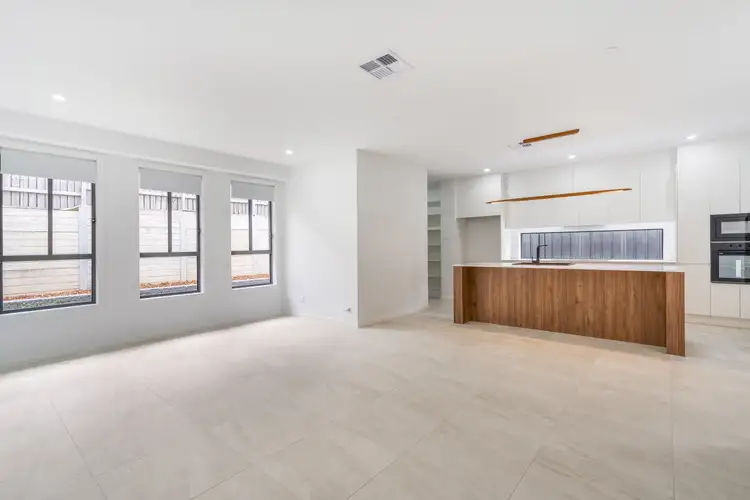Sixth view of Homely house listing, 73 Bluebell Crescent, Spring Farm NSW 2570