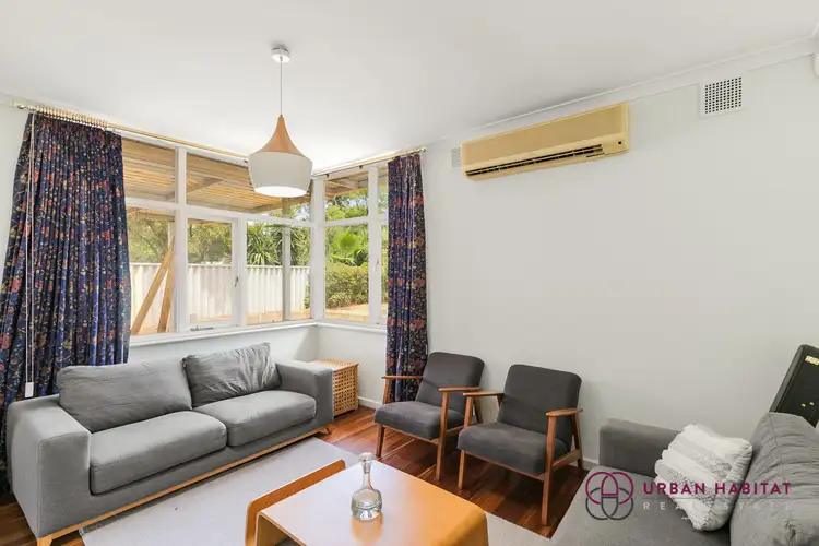 10 Maydwell Way, Calista WA 6167