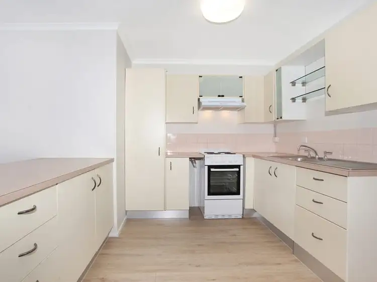 2/5 Aragorn Street, Maroochydore QLD 4558