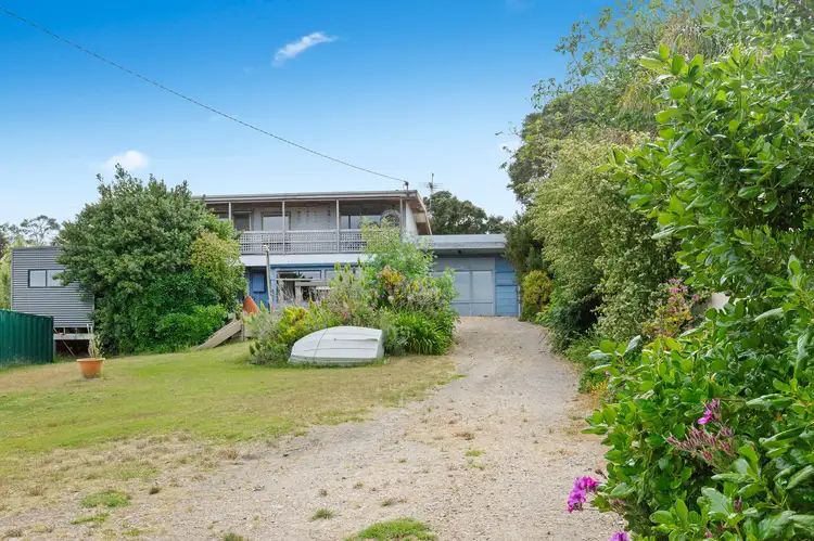 17 Robin Parade, Rye VIC 3941