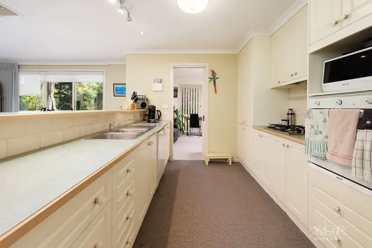 Fifth view of Homely house listing, 3 BALMORAL DRIVE, Wodonga VIC 3690