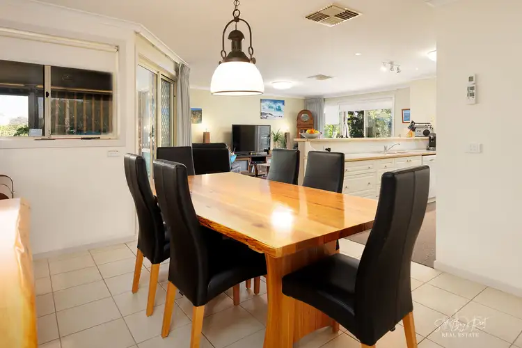 Sixth view of Homely house listing, 3 BALMORAL DRIVE, Wodonga VIC 3690