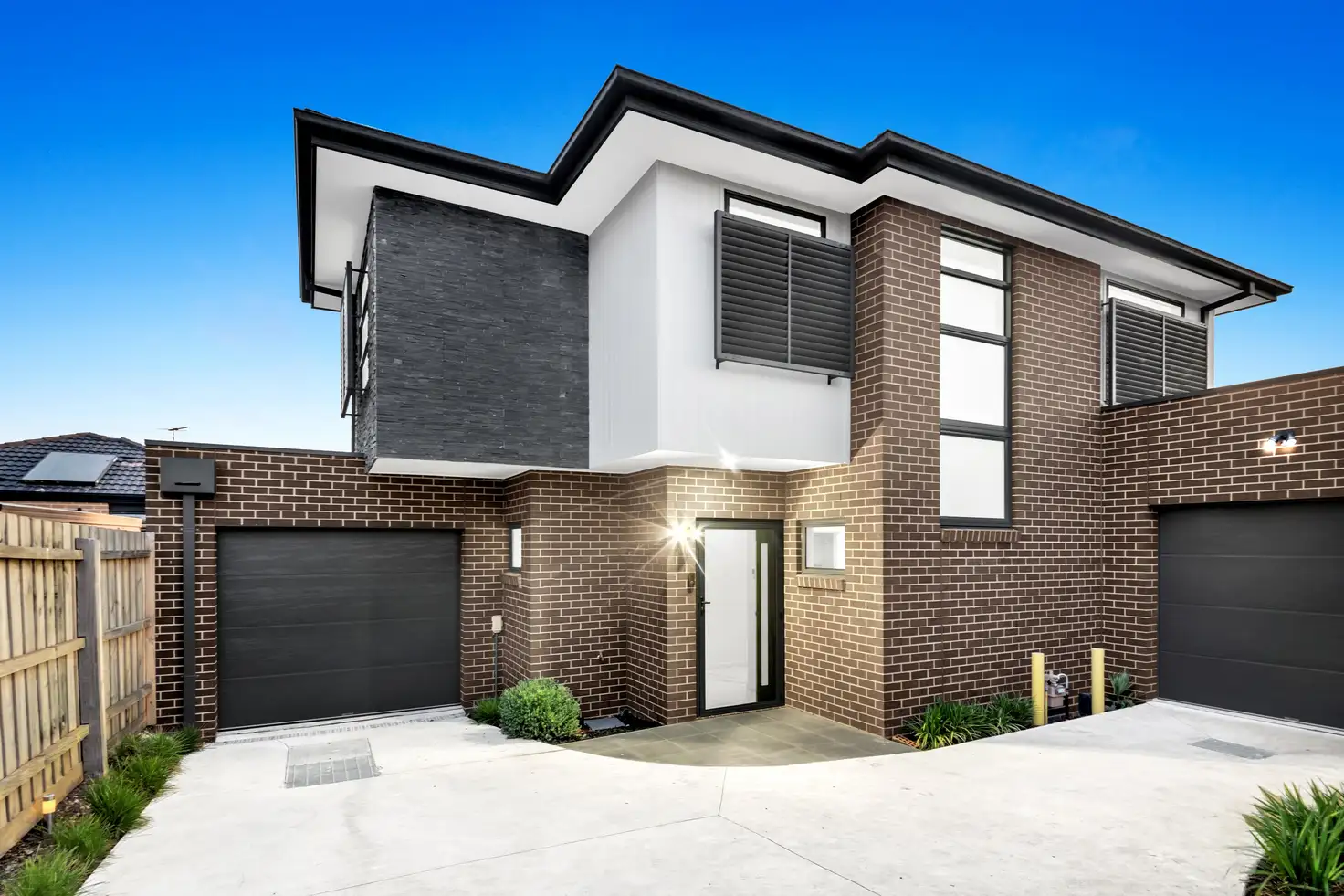 Main view of Homely townhouse listing, 2/25 Blue Gum Court, Narre Warren VIC 3805