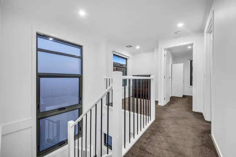 Sixth view of Homely townhouse listing, 2/25 Blue Gum Court, Narre Warren VIC 3805